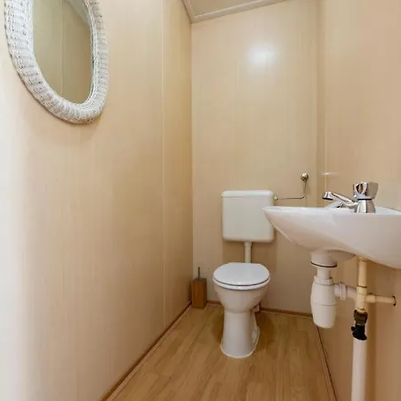 79, Ruime Aan De Kampina Chalet Oisterwijk