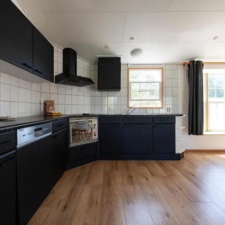 79, Ruime Aan De Kampina Chalet