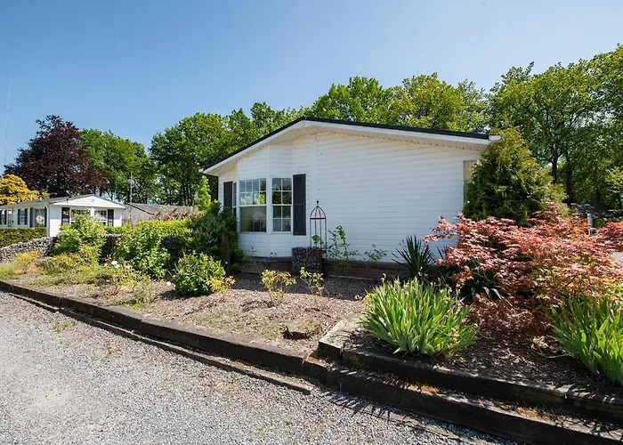 Σαλέ 79, Ruime Aan De Kampina *