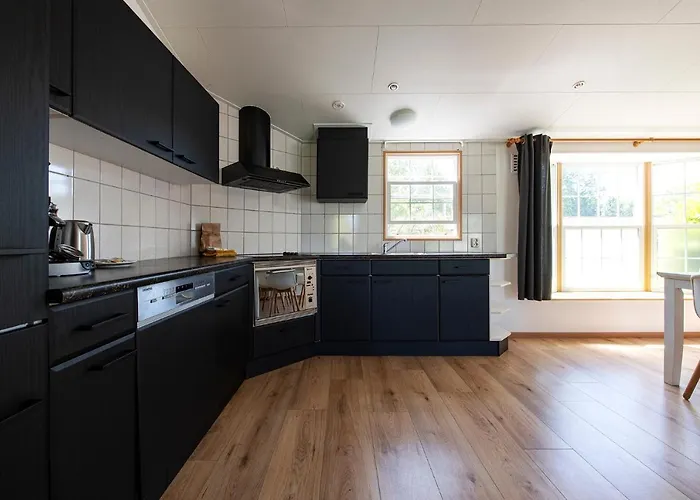 79, Ruime Aan De Kampina Chalé